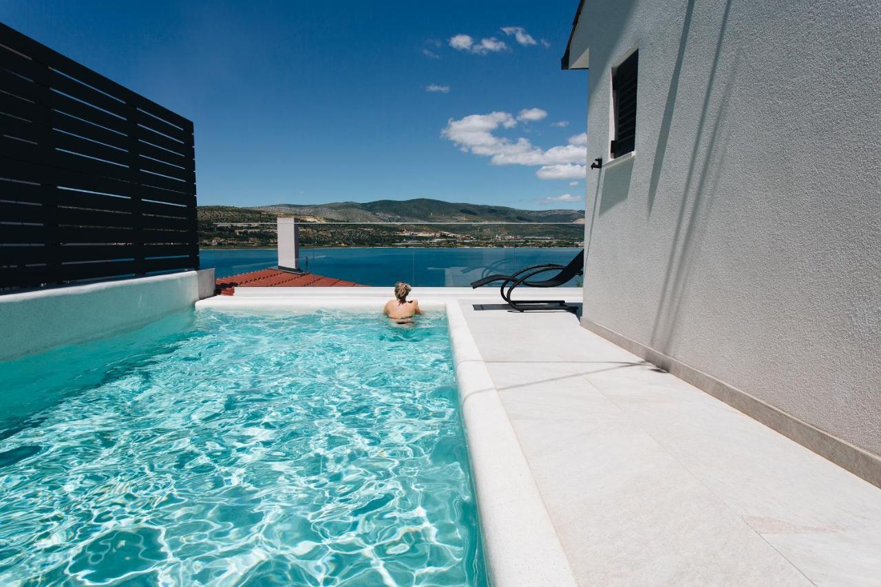 Villa Magna - Seaside Villa With Pool And Sauna Trogir Exteriér fotografie